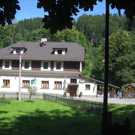 Hotel Saentis Komorní Lhotka Kültér fotó